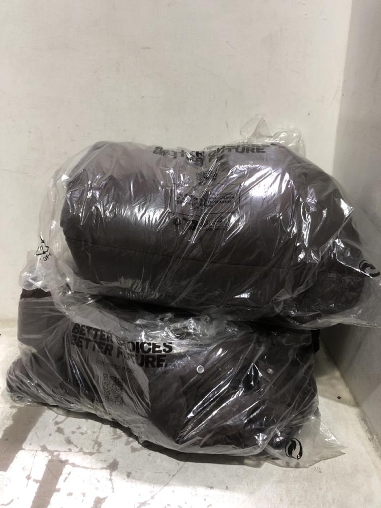 Lot 1210  
            Chesterfield SR45 - Parcel Delivery Only 

                
MAXI HOODED PUFFER COAT COFFE BEAN BROWN UK S TO INCLUDE MAXI HOODED PUFFER COAT ...