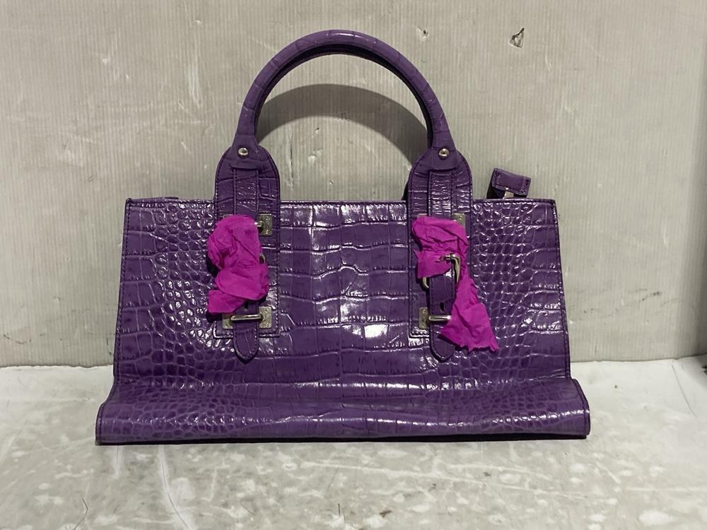 Lot 1233  
            Chesterfield SR45 - Parcel Delivery Only 

                
HOBBS LONDON PURPLE HAND BAG (LOCATION: C9)