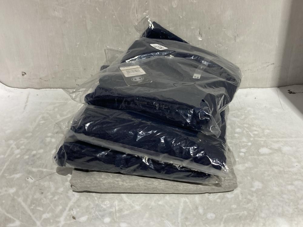 Lot 1238  
            Chesterfield SR45 - Parcel Delivery Only 

                
4X ASSORTED BRANDED CLOTHING TO INCLUDE UNDER ARMOUR SMALL NAVY JOGGERS (LOCATION...