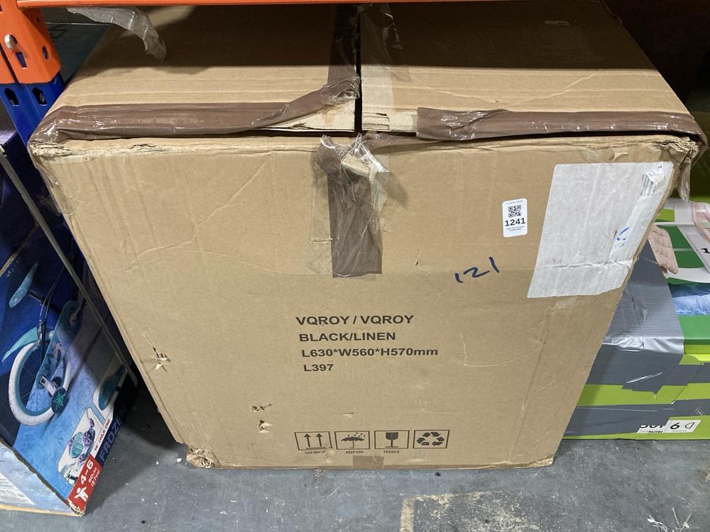 Lot 1241  
            Chesterfield SR45 - Parcel Delivery Only 

                
CARETTE FLOOR LAMP ORIGINAL RRP £119 (LOCATION: C9)