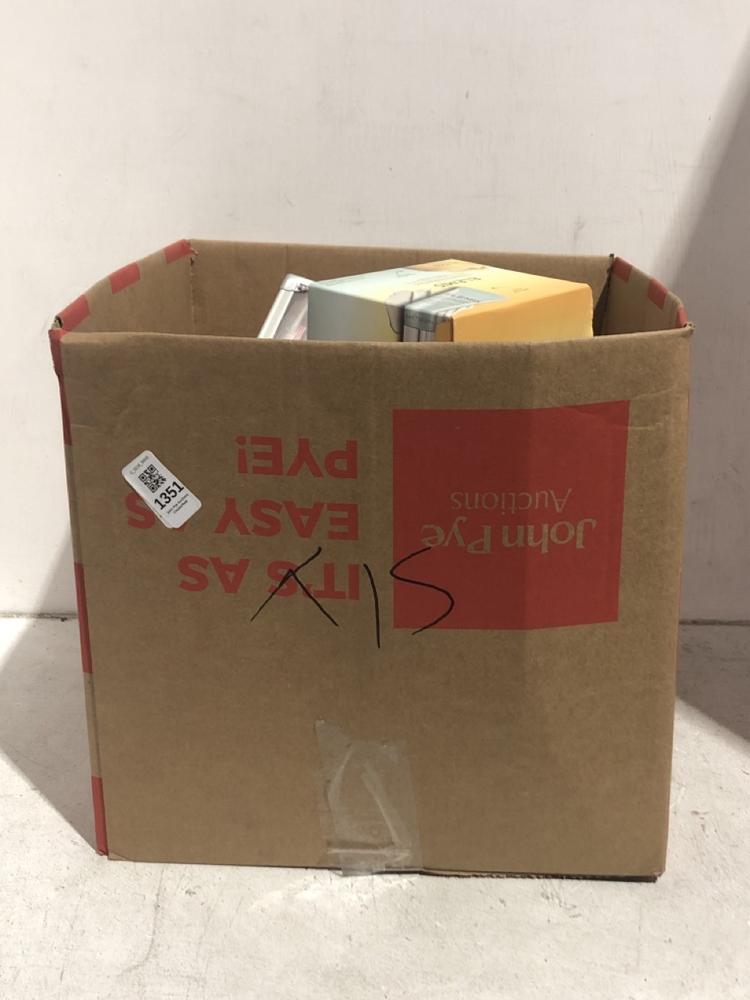 Lot 1351  
            Chesterfield SR45 - Parcel Delivery Only 

                
BOX OF ASSORTED COSMETIC ITEMS TO INCLUDE ELEMIS CLEANSE AND HYDRATE DUO SET (LOC...
