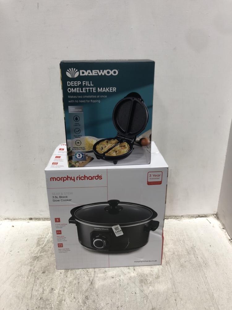 Lot 1359  
            Chesterfield SR45 - Parcel Delivery Only 

                
MORPHY RICHARDS 3.5L BLACK SLOW COOKER TO INCLUDE DAEWOO DEEP FILL OMLETTE MAKER ...
