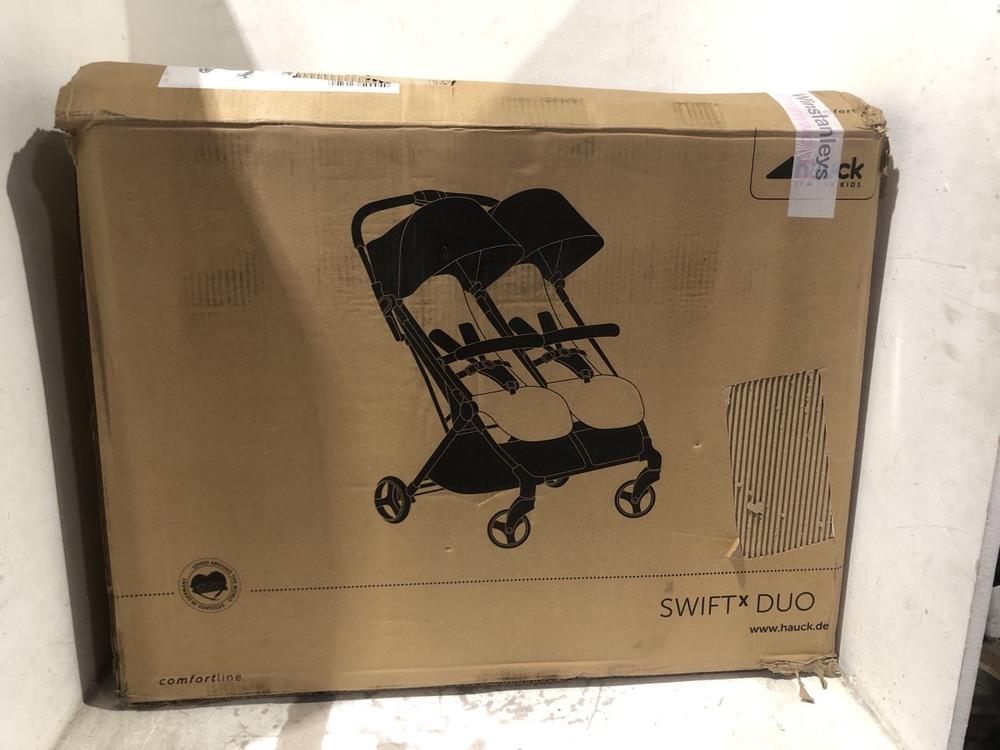 Lot 1393  
            Chesterfield SR45 - Parcel Delivery Only 

                
HAUCK SWIFT X DUO DOUBLE STROLLER ORIGINAL RRP £239 (LOCATION: B7)
