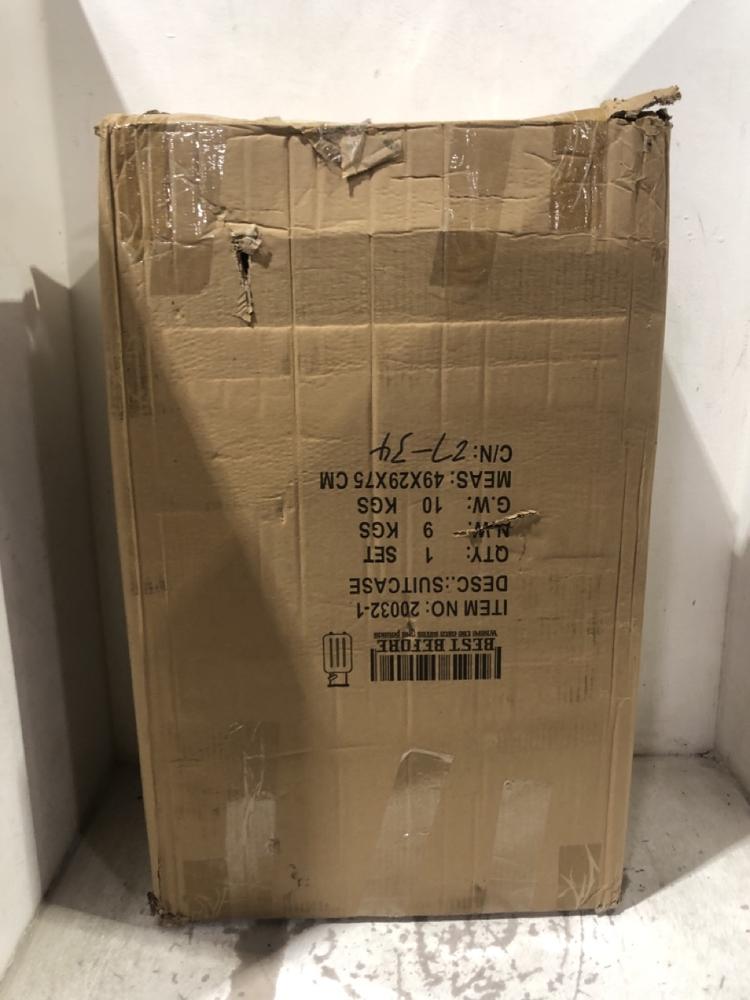 Lot 1395  
            Chesterfield SR45 - Parcel Delivery Only 

                
LARGE SUITCASE IN ROYAL BLUE (LOCATION: B7)