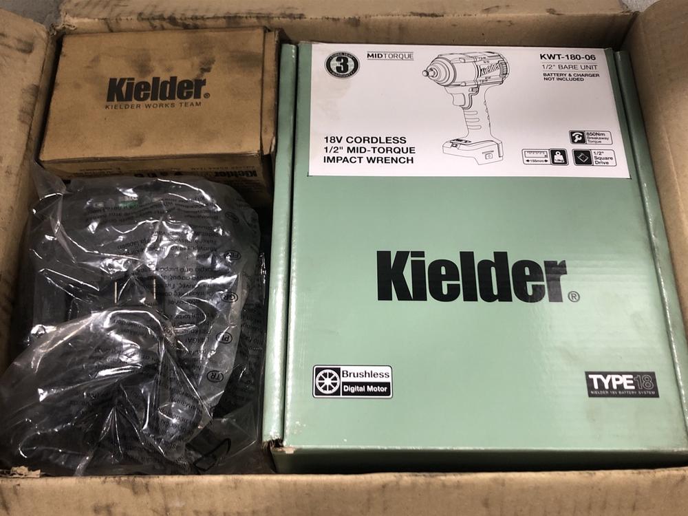 Lot 146  
            Chesterfield SR45 - Parcel Delivery Only 

                
KIELDER 1/2 MID TORQUE IMPACT WRENCH KIT (LOCATION: F3)