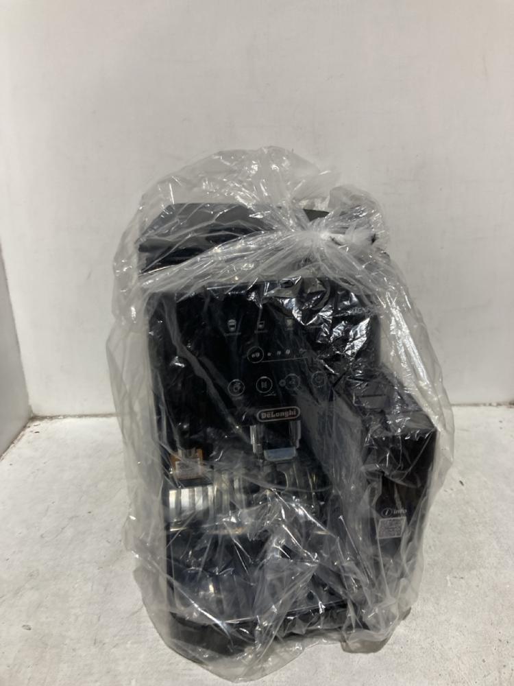 Lot 1558  
            Chesterfield SR45 - Parcel Delivery Only 

                
DELONGHI MAGNIFICA START COFFEE MACHINE ORIGINAL RRP £279 (LOCATION: B10)