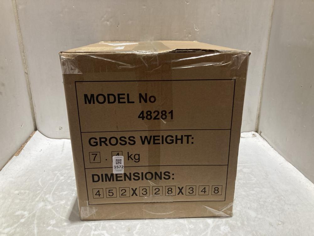 Lot 1572  
            Chesterfield SR45 - Parcel Delivery Only 

                
MORPHY RICHARDS BREADMAKER FASTBAKE MULTI-UISE (LOCATION: A3)