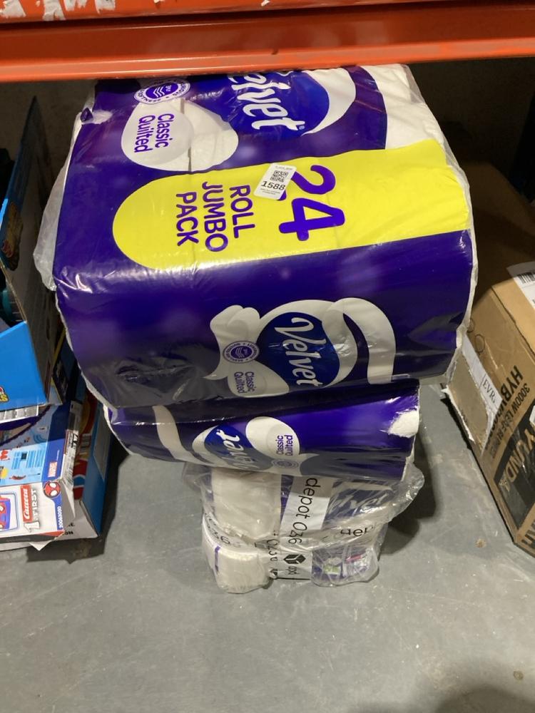 Lot 1588  
            Chesterfield SR45 - Parcel Delivery Only 

                
3X ASSORTED VELVET CLASSIC TOILET ROLL TO INCLUDE VELVET CLASSIC QUILTED 24ROLL J...