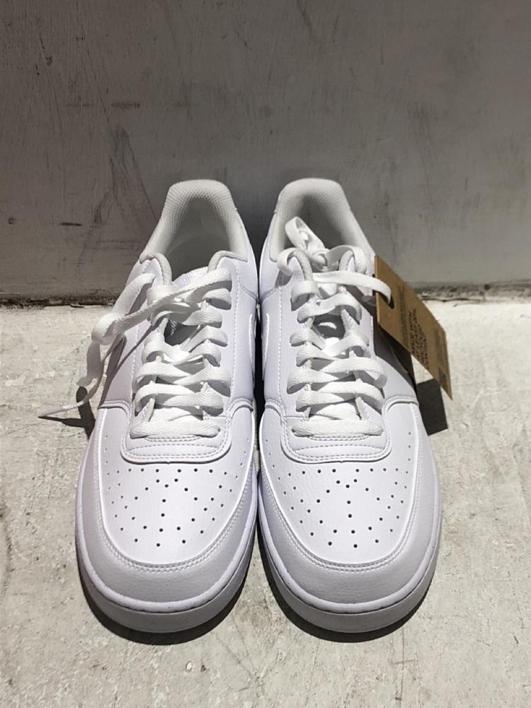 Lot 1624  
            Chesterfield SR45 - Parcel Delivery Only 

                
NIKE COURT VISION LO NN TRAINERS IN WHITE SIZE 10 (LOCATION: A5)