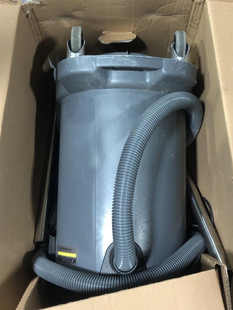 Lot 167  
            Chesterfield SR45 - Parcel Delivery Only 

                
KARCHER NT48/1 240V VACUUM CLEANER ORIGINAL RRP £279 (LOCATION: F3)