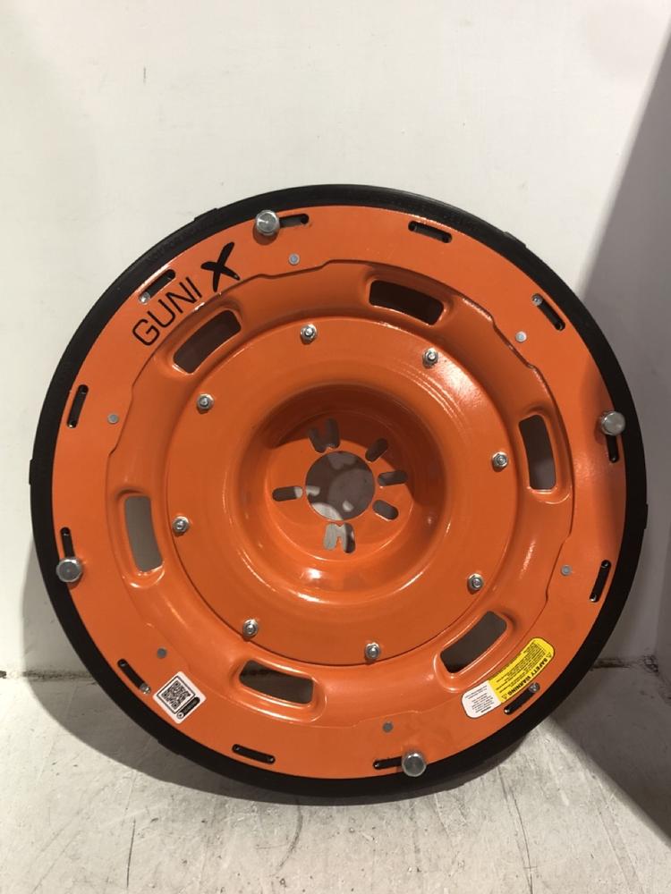 Lot 16  
            Chesterfield SR45 - Parcel Delivery Only 

                
GUNI X UINIVERSAL VEHICLE MOUNTING SYSTEM WHEEL ORIGINAL RRP £244 (LOCATION: B1)