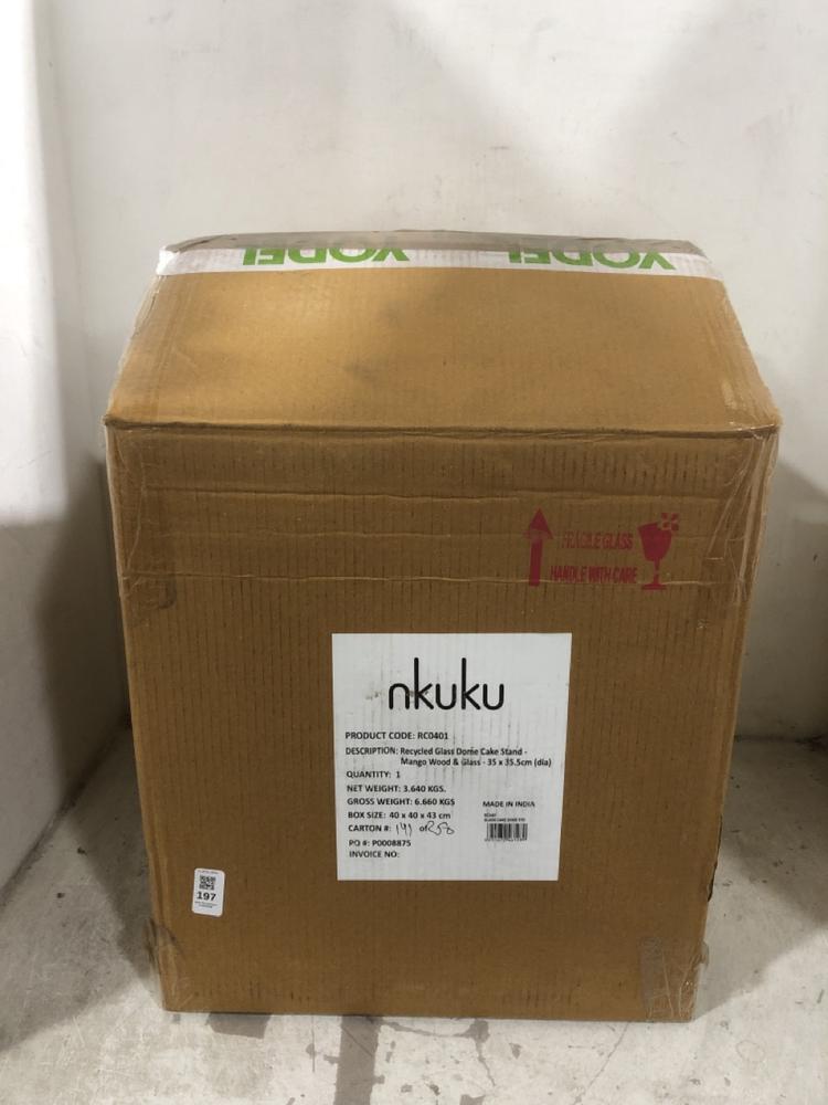 Lot 197  
            Chesterfield SR45 - Parcel Delivery Only 

                
NKUKU RECYCLED GLASS DOME CAKE STAND MANGO WOOD &GLASS (LOCATION: F5)