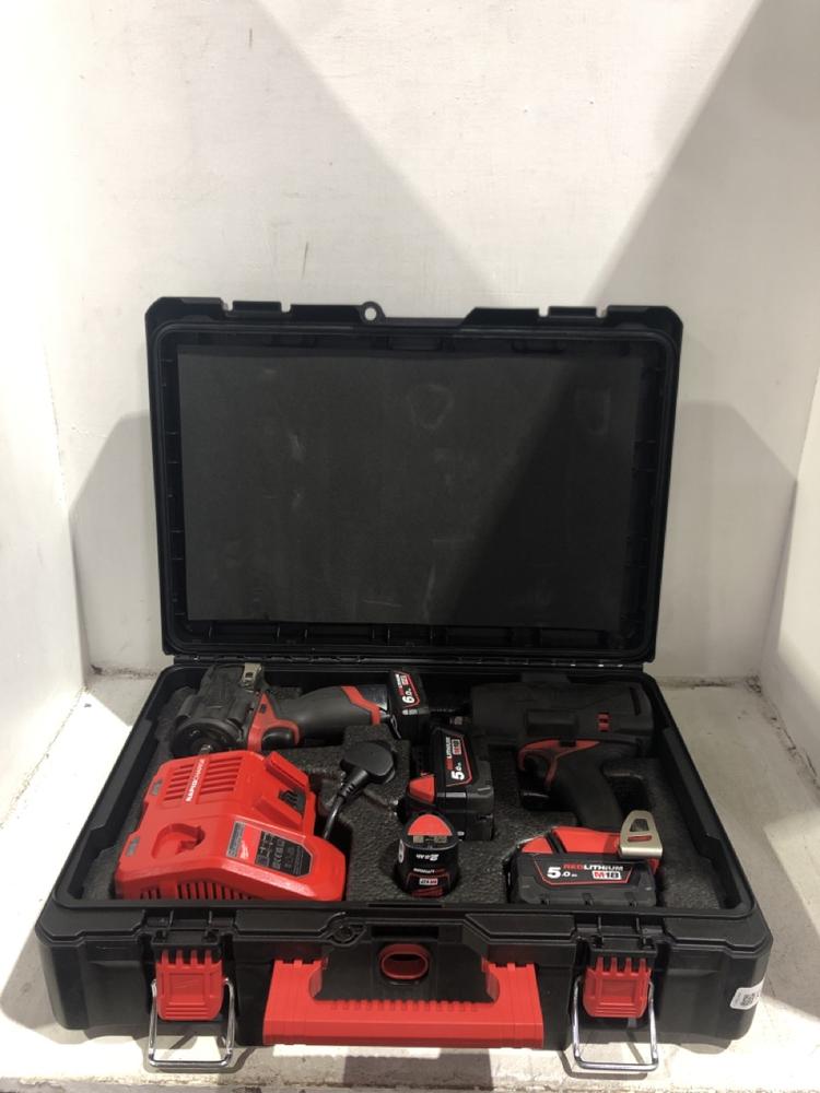 Lot 21  
            Chesterfield SR45 - Parcel Delivery Only 

                
MILWAUKEE M18 FUEL POWER PACK ORIGINAL RRP £1009 (LOCATION: B1) (18+ ID REQUIRED)