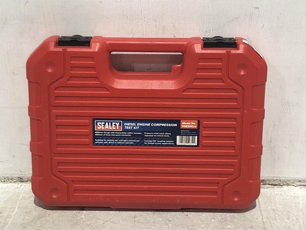 Lot 31  
            Chesterfield SR45 - Parcel Delivery Only 

                
SEALEY DIESEL ENGINE COMPRESSION TEST KIT ORIGINAL RRP £275 (LOCATION: B1)