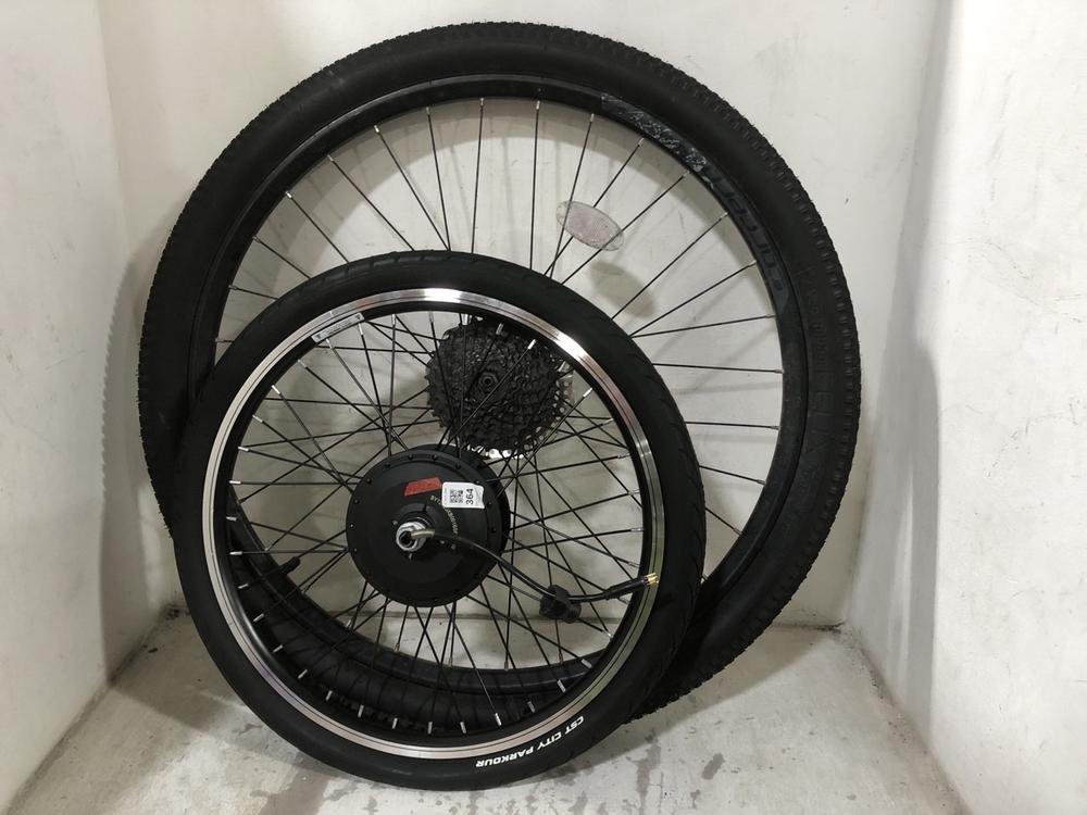 Lot 364  
            Chesterfield SR45 - Parcel Delivery Only 

                
1X 27.5 CARRREA VENGENCE WHEEL TO INCLUDE ELECTRIC BIKE WHEEL (LOCATION: F7)