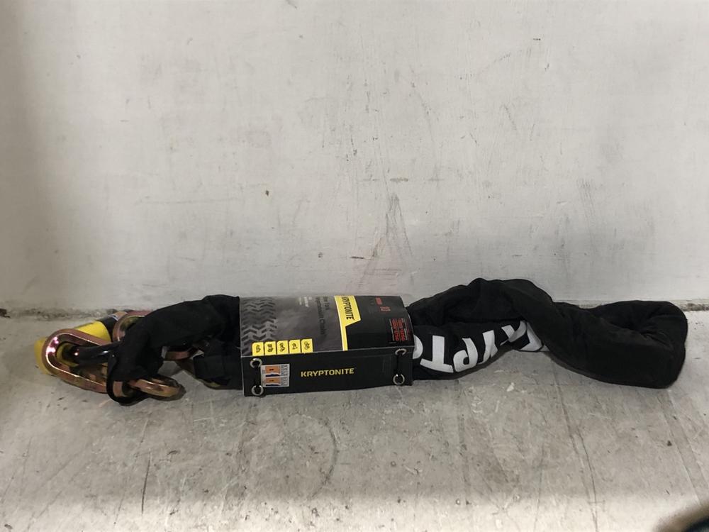 Lot 399  
            Chesterfield SR45 - Parcel Delivery Only 

                
KRYPTONITE NEW YORK FAHGETTABOUDIT CHAIN 10/10 SECURITY ORIGINAL RRP £139 (LOCATI...