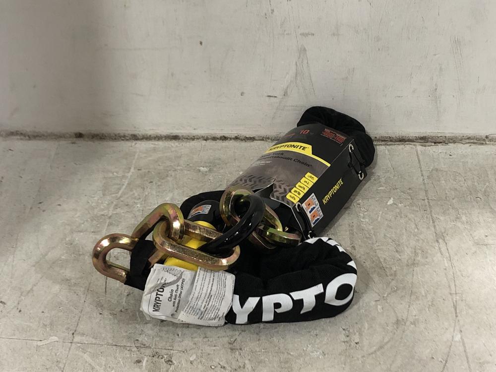 Lot 432  
            Chesterfield SR45 - Parcel Delivery Only 

                
KRYPTONITE NEW YORK FAHGETTABOUDIT CHAIN 10/10 SECURITY ORIGINAL RRP £139 (LOCATI...