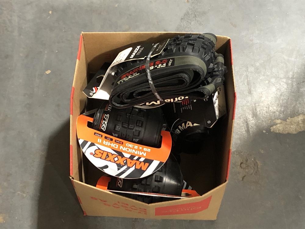 Lot 451  
            Chesterfield SR45 - Parcel Delivery Only 

                
4X ASSORTED TYRES TO INCLUDE MAXXIS MINION DHR II 29 X 2.30 (LOCATION: F10)