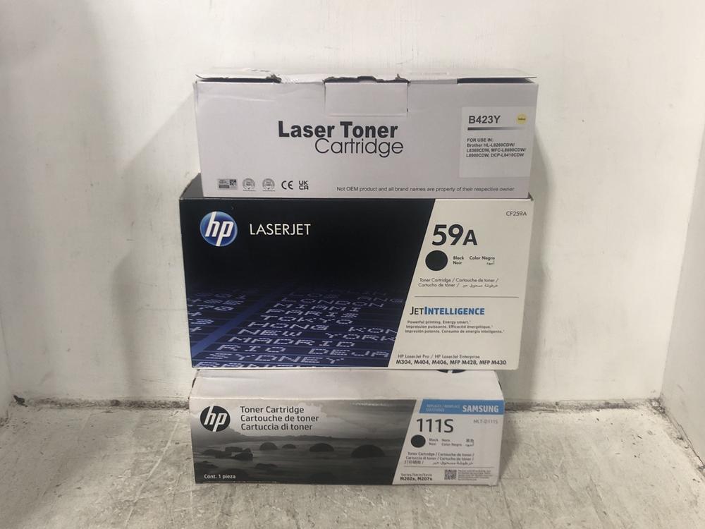 Lot 466  
            Chesterfield SR45 - Parcel Delivery Only 

                
3X ASSORTED PRINTER CARTRIDGES TO INCLUDE LASER TONER CARTRIDGE B423Y (LOCATION: ...