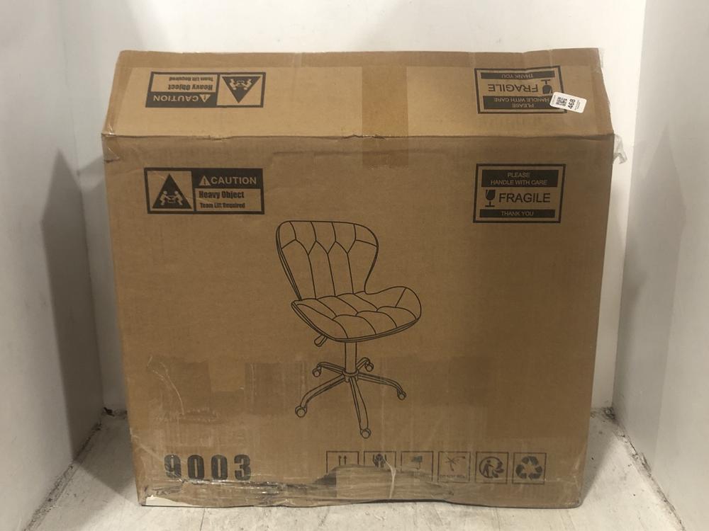 Lot 468  
            Chesterfield SR45 - Parcel Delivery Only 

                
OFFICE CHAIR 9003- WHITE (LOCATION: F10)