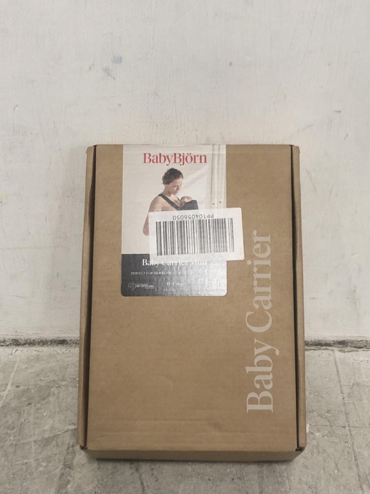 Lot 476  
            Chesterfield SR45 - Parcel Delivery Only 

                
BABY BJORB BABY CARRIER 0-1 YEARS (LOCATION: E1)