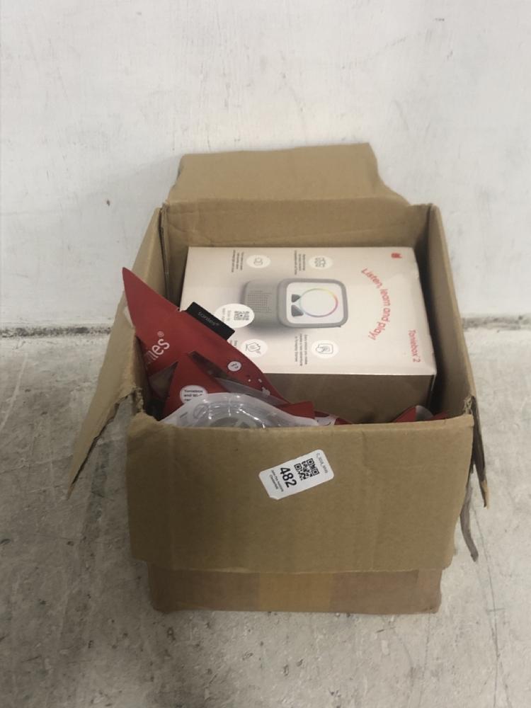 Lot 482  
            Chesterfield SR45 - Parcel Delivery Only 

                
7X ASSORTED TONIES ITEMS TO INCLUDE TONIES TONIEBOX 2 (LOCATION: E1)