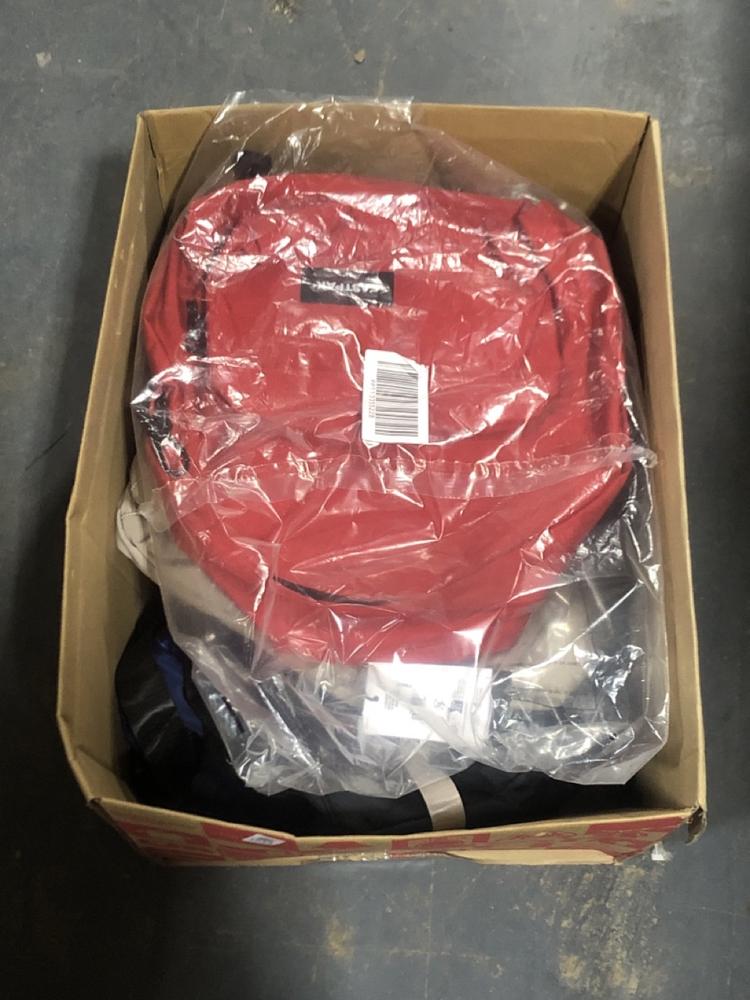 Lot 496  
            Chesterfield SR45 - Parcel Delivery Only 

                
4X ASSORTED BRANDED BAGS TO INCLUDE EASTPAK PADDED BACKPACK RED (LOCATION: E2)