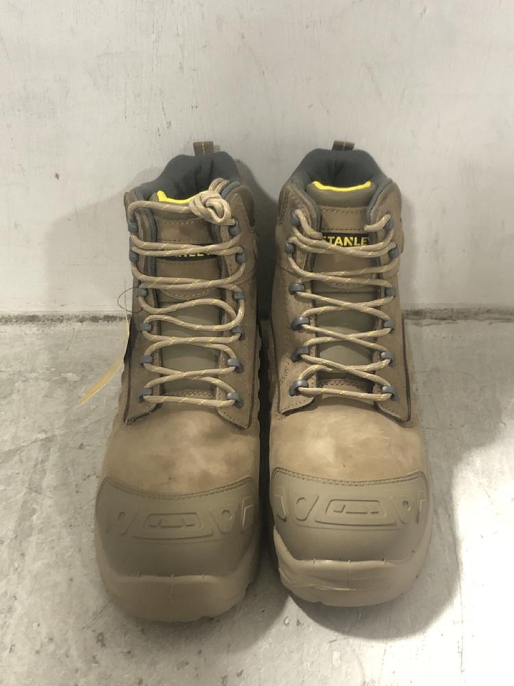 Lot 500  
            Chesterfield SR45 - Parcel Delivery Only 

                
STANLEY VORTEX SAFETY BOOR UK SIZE 12 (LOCATION: E2)