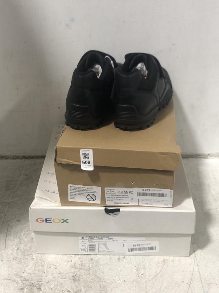 Lot 509  
            Chesterfield SR45 - Parcel Delivery Only 

                
3X ASSORTED SHOE TO INCLUDE GEOX J ECLAIR BLACK BOOTS UK 2.5 (LOCATION: E2)