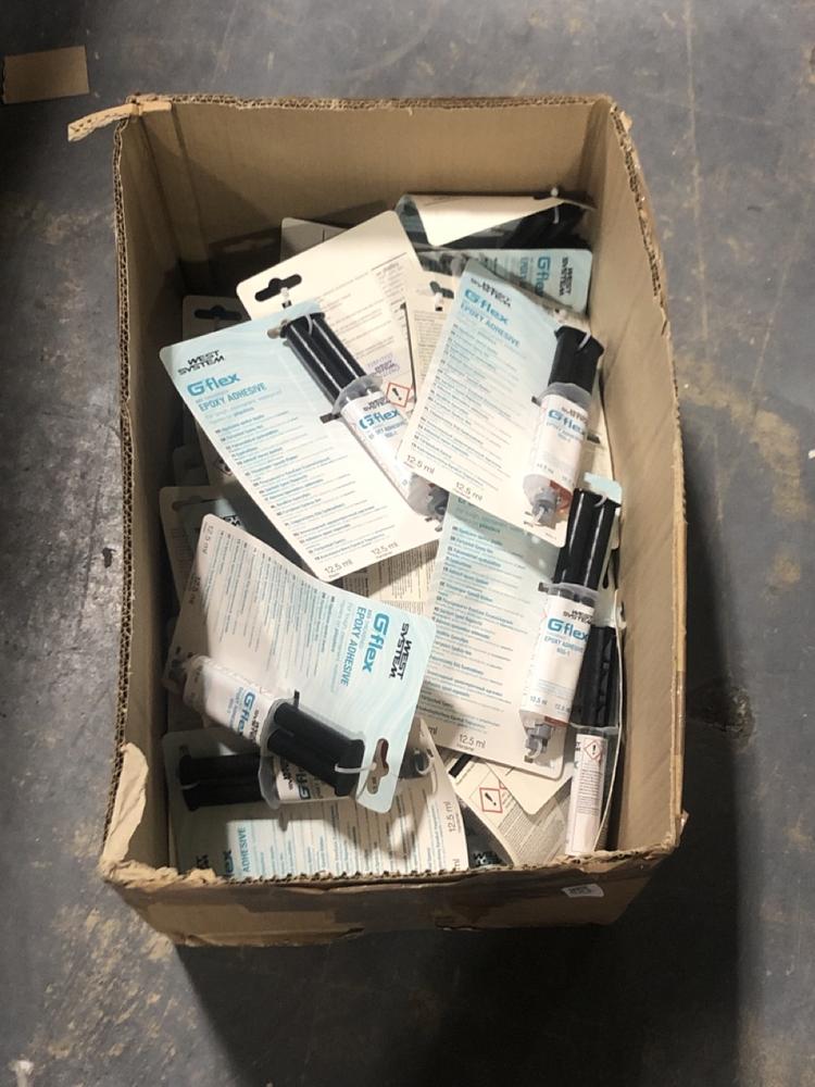 Lot 521  
            Chesterfield SR45 - Parcel Delivery Only 

                
BOX OF ASSORTED WEST SYSTEM G/FLEX 655 THICKENED EPOXY ADGESIVE 655-1 (LOCATION: E2)