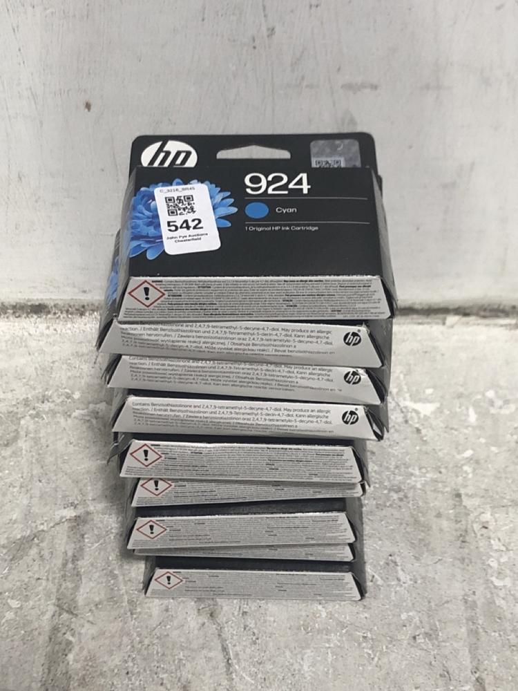 Lot 542  
            Chesterfield SR45 - Parcel Delivery Only 

                
9X ASSORTED HP INK CARTRIDGES TO INCLUDE HP 924 CYAN INK CARTRIDGE (LOCATION: E3)