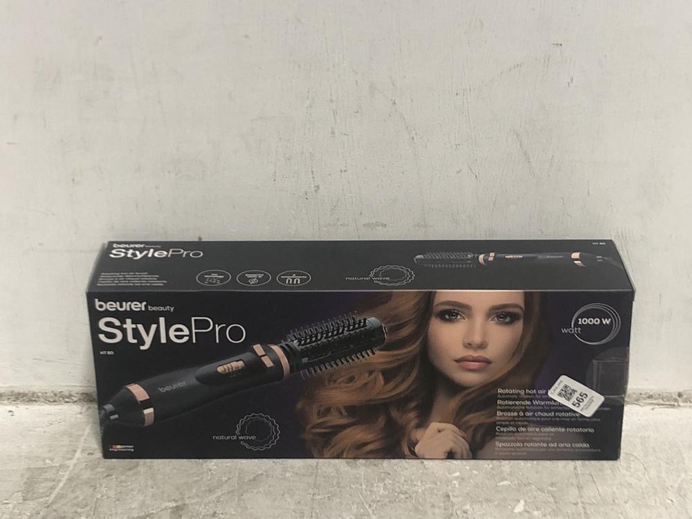 Lot 565  
            Chesterfield SR45 - Parcel Delivery Only 

                
BEURER BEAUTY STYLE PRO 1000W ROTATING HOT AIR BRUSH (LOCATION: E3)