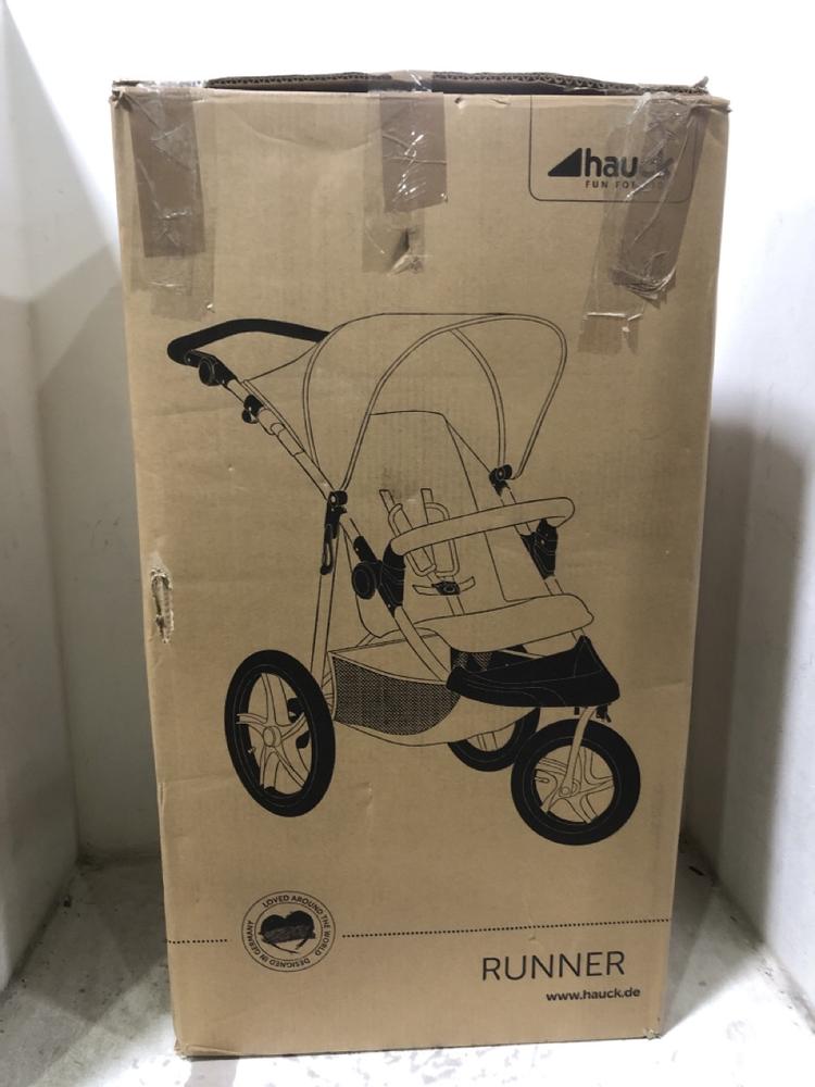 Lot 669  
            Chesterfield SR45 - Parcel Delivery Only 

                
HAUCK RUNNER STROLLER (LOCATION: E7)
