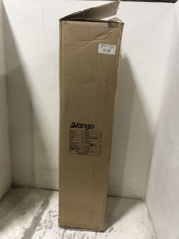 Lot 676  
            Chesterfield SR45 - Parcel Delivery Only 

                
VANGO ACMCHAIR RLDW28 LUNAR (LOCATION: E7)