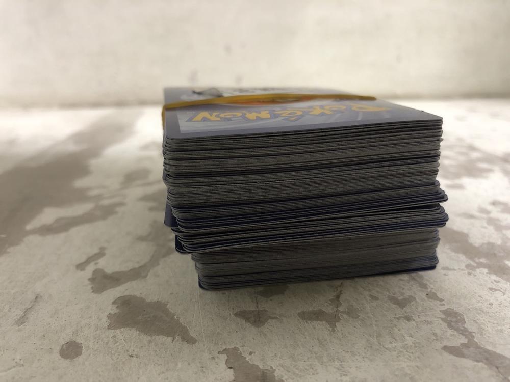 Lot 700  
            Chesterfield SR45 - Parcel Delivery Only 

                
2X POKEMON TCG PACK ASSORTED LOOSE CARDS (LOCATION: E8)