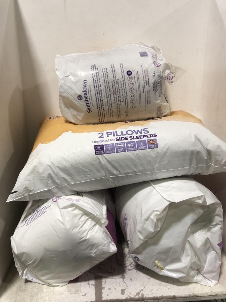 Lot 749  
            Chesterfield SR45 - Parcel Delivery Only 

                
4X ASSORTED BEDDING TO INLUDE SLUMBERDOWN FEELS LIKE DOWN DUVET (LOCATION: E10)