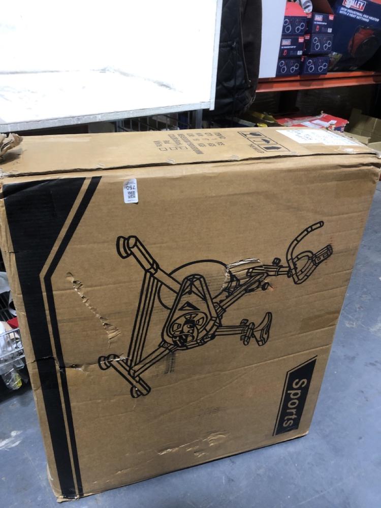 Lot 750  
            Chesterfield SR45 - Parcel Delivery Only 

                
SPORTS EXCERCISE BIKE STLO189 (LOCATION: E10)