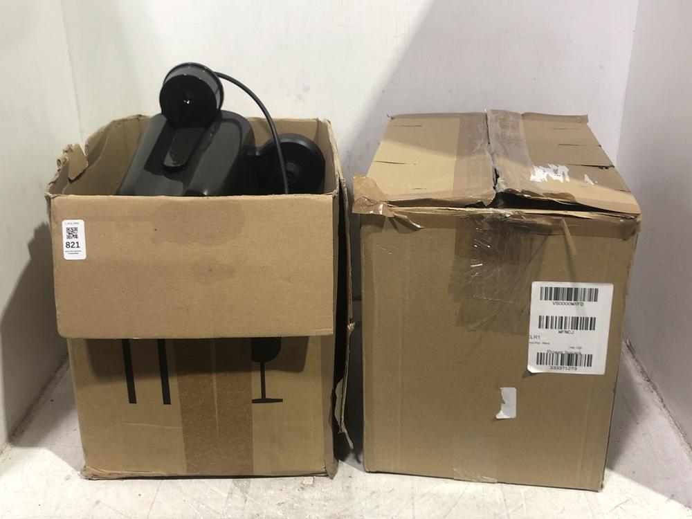 Lot 821  
            Chesterfield SR45 - Parcel Delivery Only 

                
PHILIPS LOR BARISTA COFFEE CAPSULE MACHINE TO INCLUDE DELONGHI VERTUO POP POD COF...