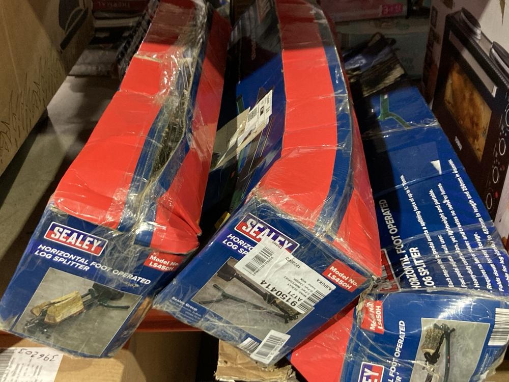 Lot 840  
            Chesterfield SR45 - Parcel Delivery Only 

                
3X SEALEY HORIZONTAL FOOT OPERATED LOG SPLITTER (LOCATION: D2)