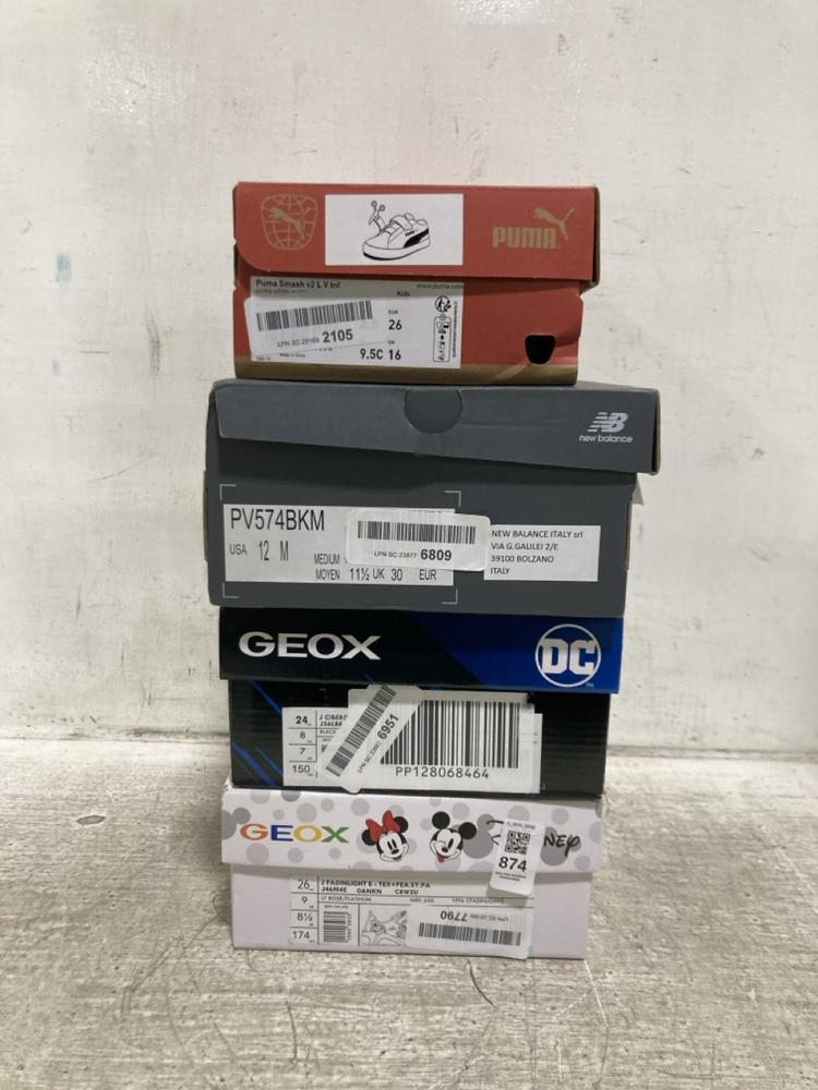 Lot 874  
            Chesterfield SR45 - Parcel Delivery Only 

                
4X ASSORTED KIDS SHOES TO INCLUDE GEOX DISNEY LIGHT UP SHOES (LOCATION: D4)