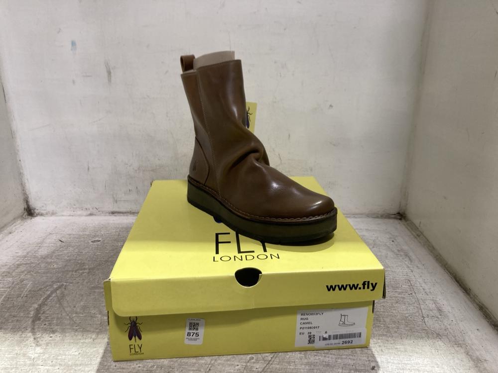 Lot 875  
            Chesterfield SR45 - Parcel Delivery Only 

                
FLY LONDON RENO053FLY RUG CAMEL UK SIZE 6 (LOCATION: D4)