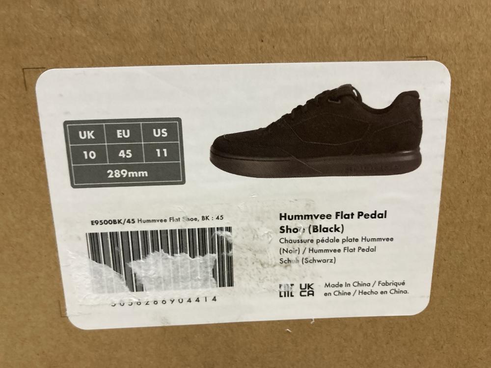 Lot 899  
            Chesterfield SR45 - Parcel Delivery Only 

                
ENDURA HUMMVEE FLAT PEDAL UK SIZE 10 (LOCATION: D4)