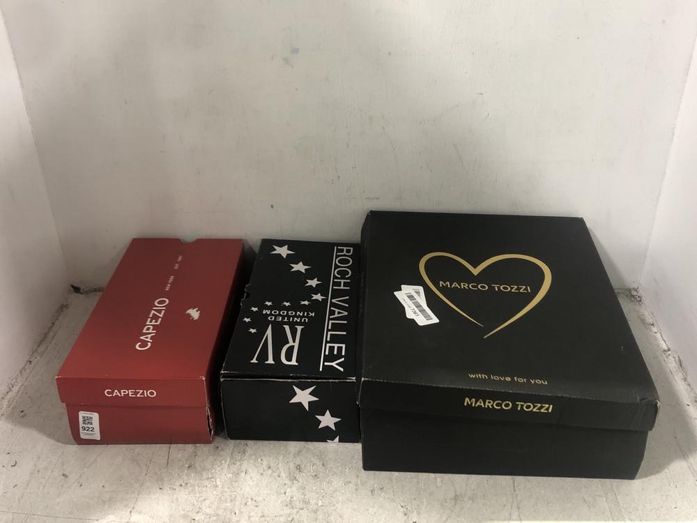 Lot 922  
            Chesterfield SR45 - Parcel Delivery Only 

                
3X ASSORTED SHOES TO INCLUDE MARCO TOZZI BOOTS BLACK EU 41 (LOCATION: D5)