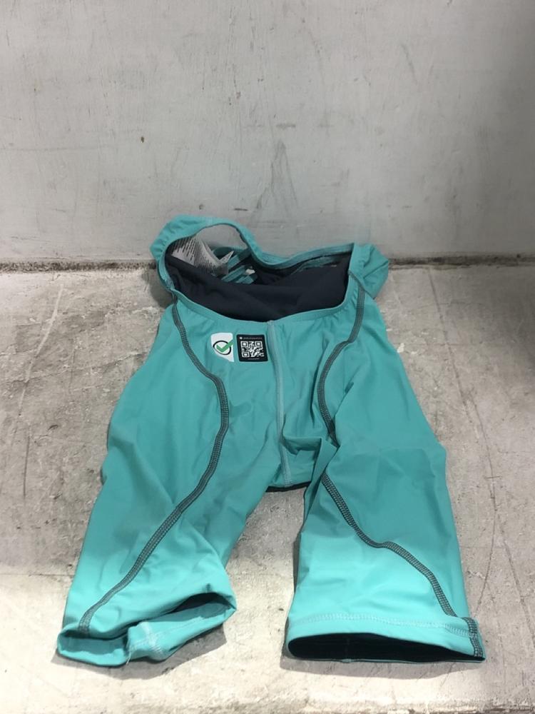 Lot 941  
            Chesterfield SR45 - Parcel Delivery Only 

                
ARENA ST NEXT POWER SKIN OB JR UK 28 (LOCATION: D6)