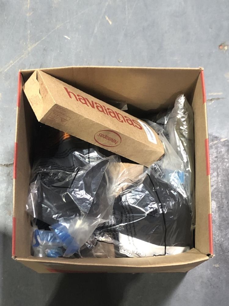 Lot 960  
            Chesterfield SR45 - Parcel Delivery Only 

                
BOX OF ASSORTED BRANDED CLOTHING TO INCLUDE TIMBERLAND PRO MENS SOCKS 6 PAIRS EU ...