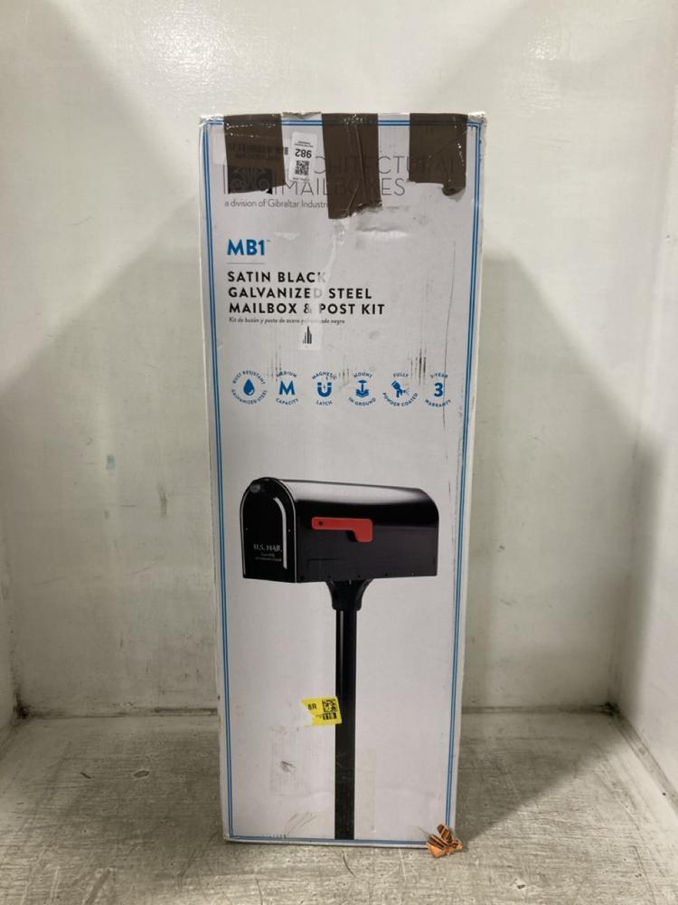 Lot 982  
            Chesterfield SR45 - Parcel Delivery Only 

                
MB1 SATIN BLACK GALVANIZED STEEL MAILBOX AND POST KIT (LOCATION: D7)