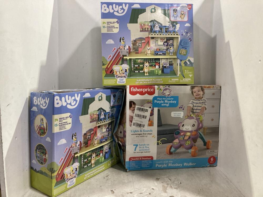 Lot 1042  
            Chesterfield SR44 - Parcel Delivery Only 

                
3 X ASSORTED ITEMS TO INCLUDE BLUEY DOLLHOUSE (LOCATION: D7)