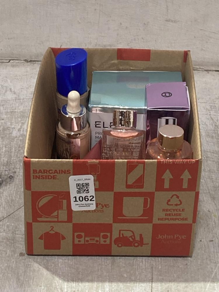 Lot 1062  
            Chesterfield SR44 - Parcel Delivery Only 

                
BOX OF ASSORTED BEAUTY PRODUCTS TO INCLUDE ELEMIS PRO-COLLAGEN MARINE CREAM 50ML ...