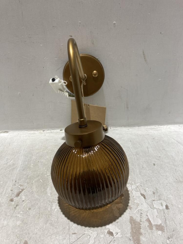 Lot 10  
            Chesterfield SR44 - Parcel Delivery Only 

                
NKUKU KONNIE BATHROOM WALL LIGHT - AMBER - ITEM NO. KL4001 - ORIGINAL RRP £120 (L...