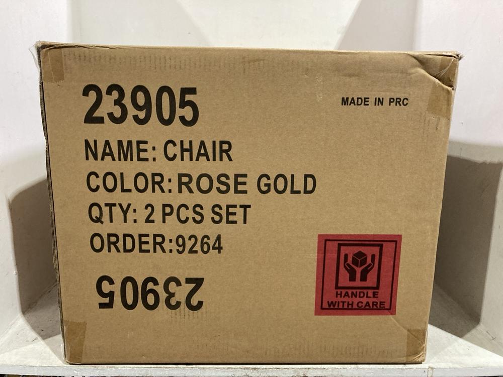 Lot 1131  
            Chesterfield SR44 - Parcel Delivery Only 

                
BELIANI SET OF 2 DINING CHAIRS BEATTY METAL ROSE GOLD - ITEM NO. 23905 - ORIGINAL...